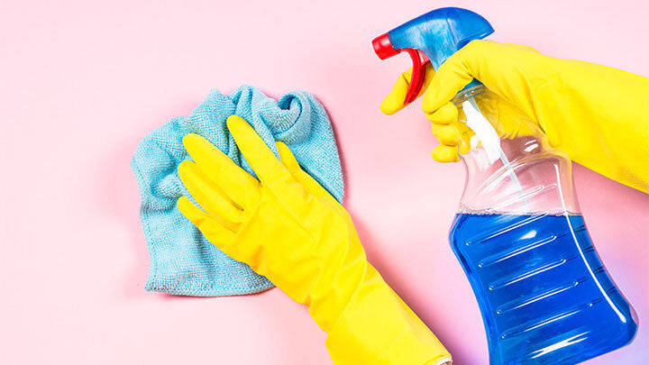 The Benefits of Using Professional-Grade Cleaning Chemicals